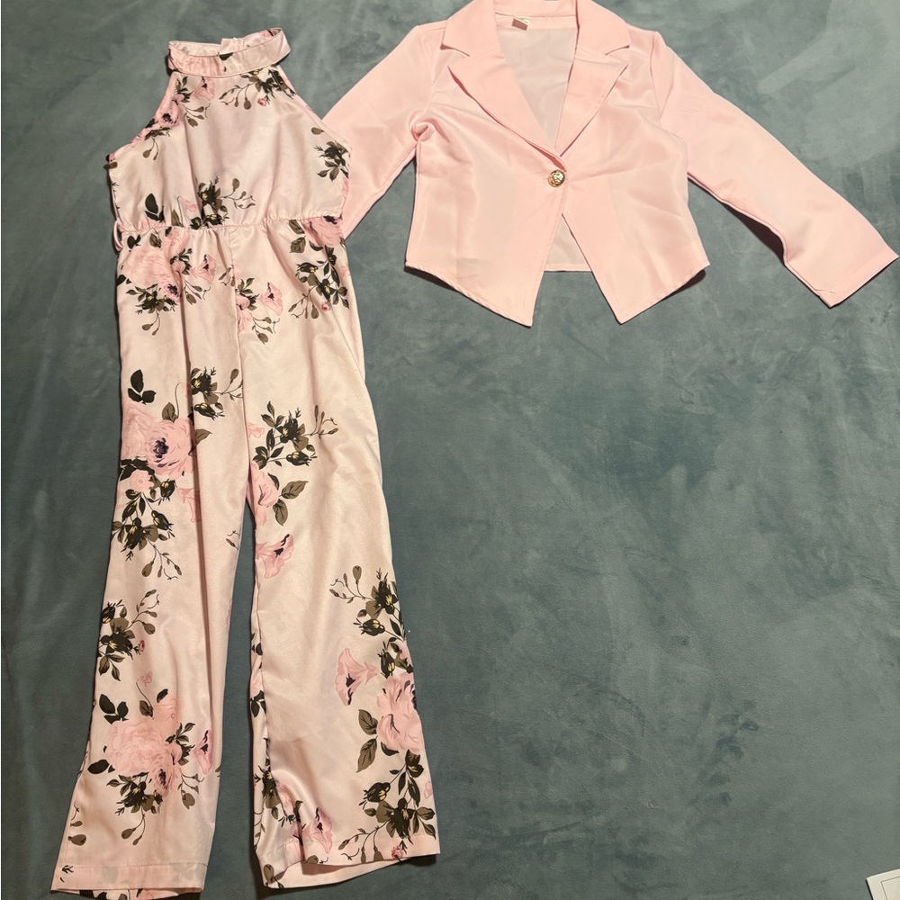 SHEIN Girl Lapel Neck Blazer & Floral Print Halter Neck Wide Leg Jumpsuit